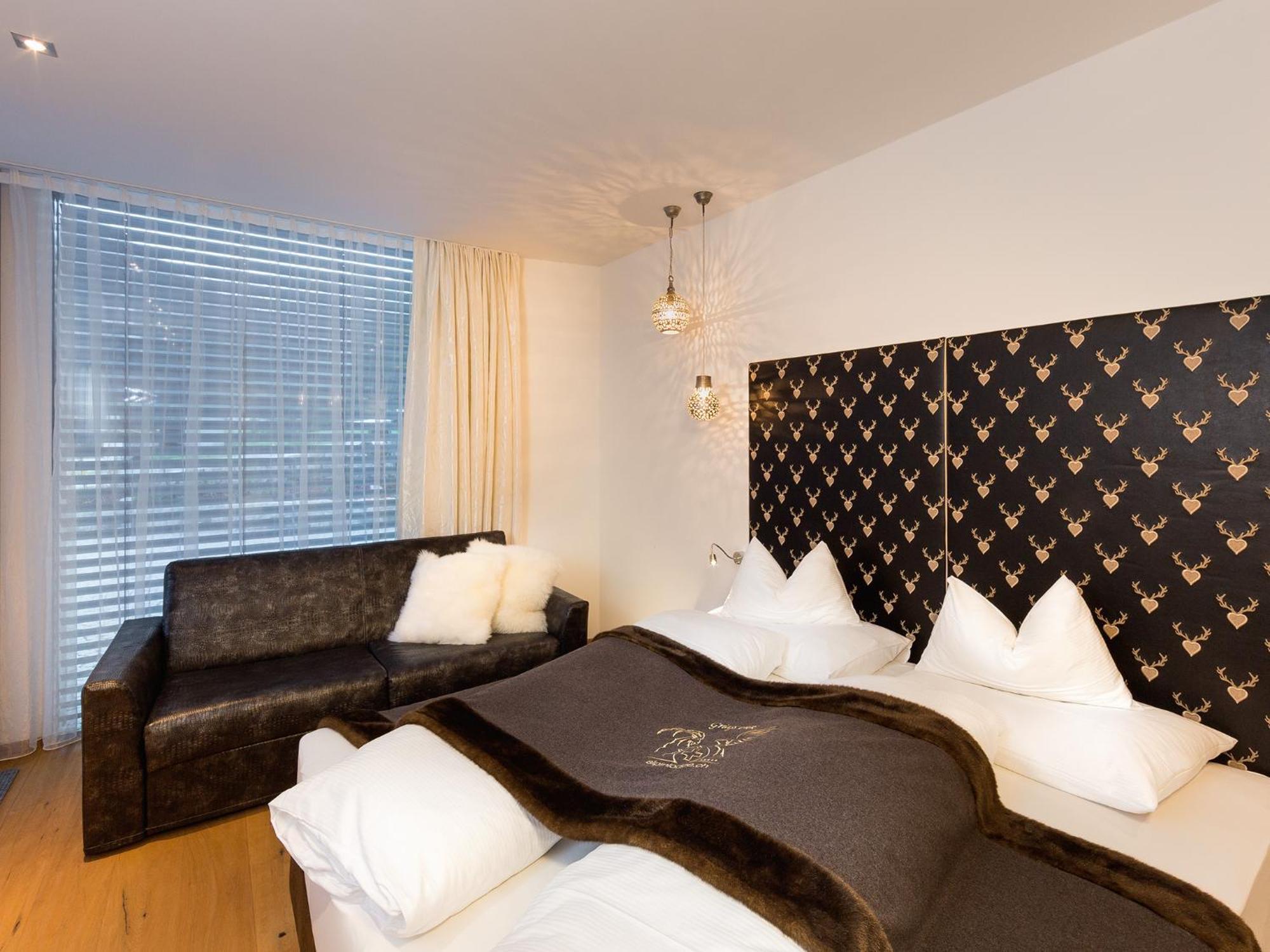 Alpinlodge&Spa Samnaun Zimmer foto