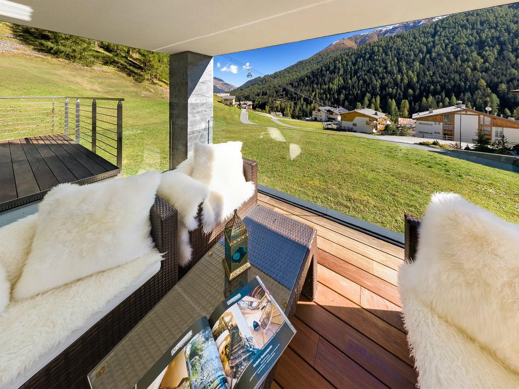 Alpinlodge&Spa Samnaun Zimmer foto